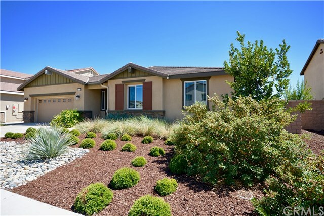 Property Photo: 32623 Chambord Street CA 92596