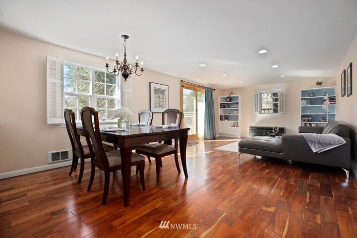 Property Photo: 8107 31st Avenue NE WA 98115