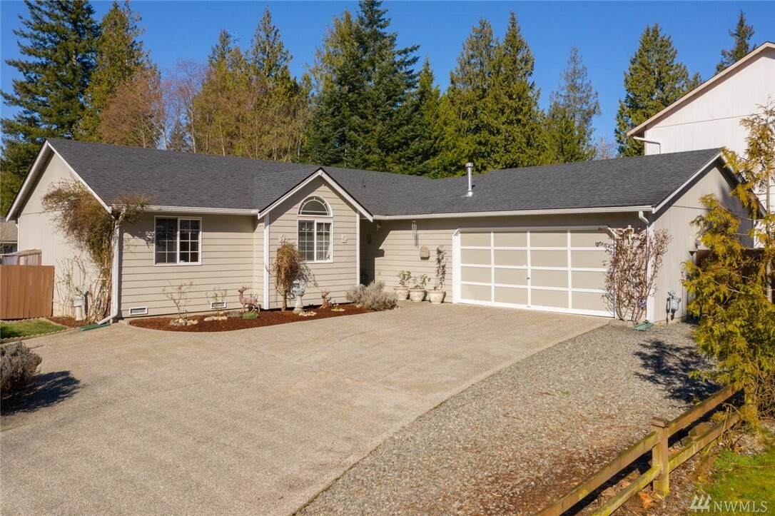 Property Photo:  10719 7th Ave SE  WA 98208 