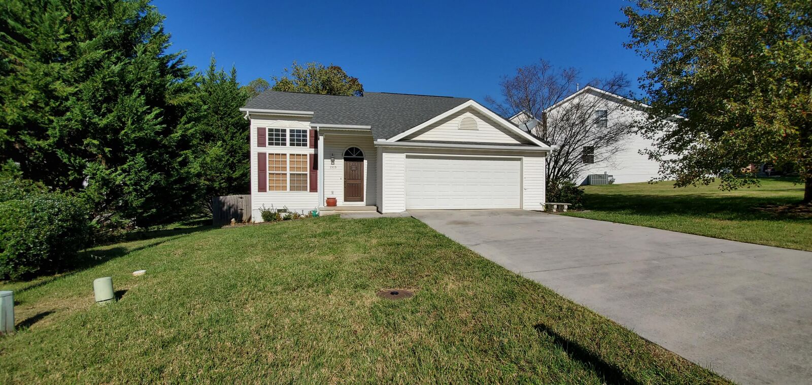 Property Photo: 1515 Banyan Way TN 37914