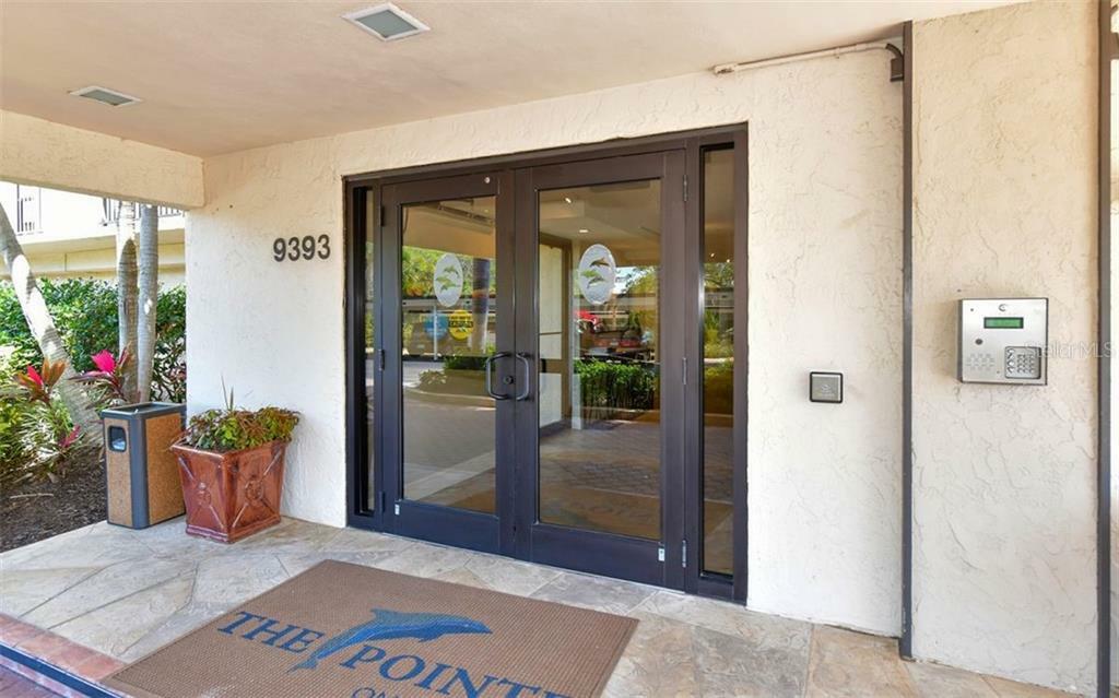 Property Photo:  9393 Midnight Pass Road 403  FL 34242 