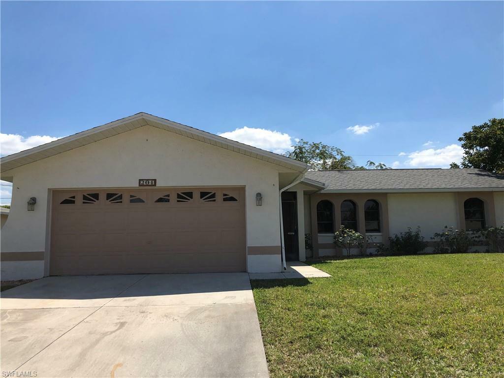 Property Photo:  204 SE 17th Street  FL 33990 