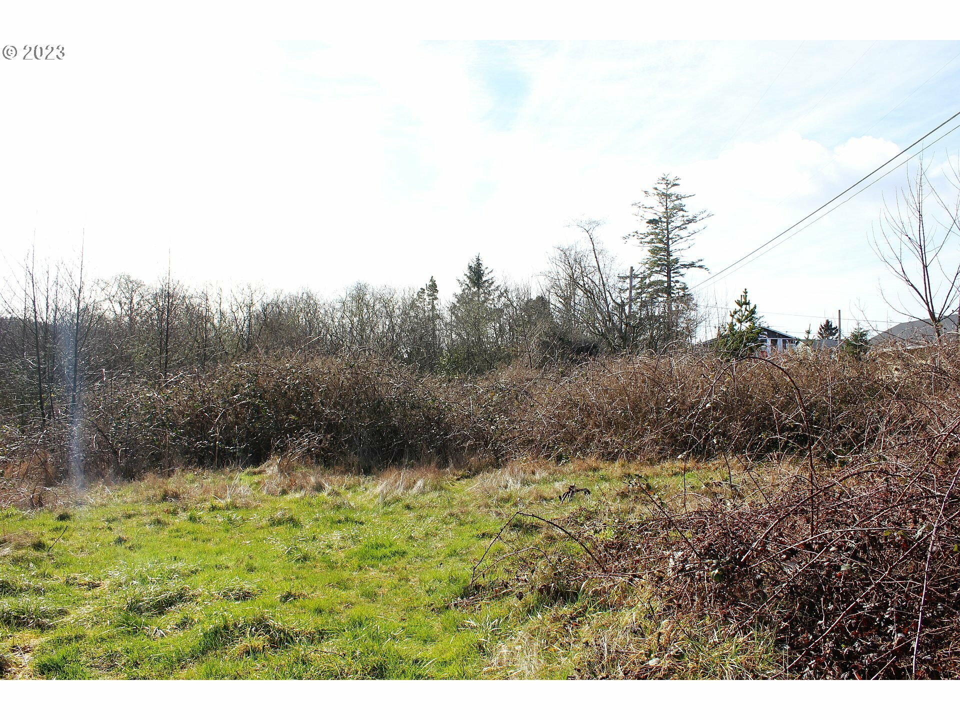 Property Photo:  1345 N Wahanna Rd  OR 97138 