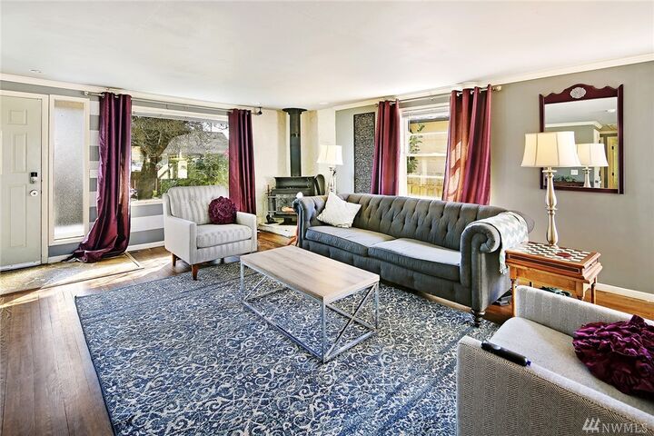 Property Photo:  7510 S 122nd Street  WA 98178 
