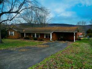 Property Photo:  131 N Ridge Ave  TN 37854 