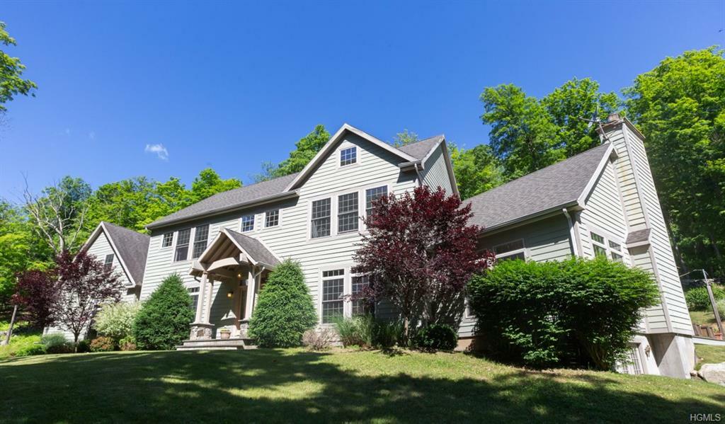 Property Photo:  24 Canopus Hill Road  NY 10579 