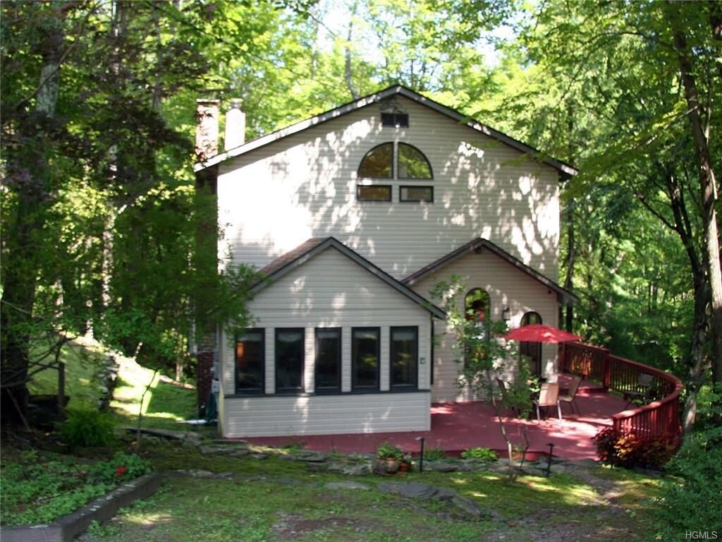Property Photo:  18 Horseshoe Lake Road  NY 12749 
