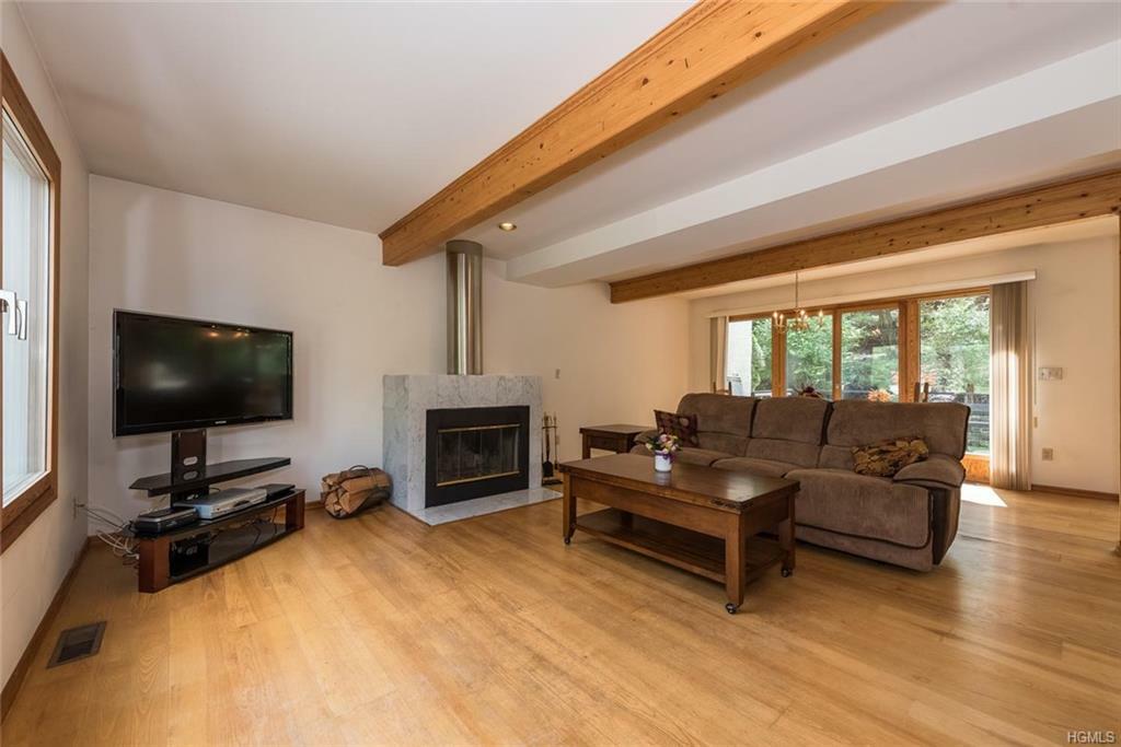 Property Photo:  3 Deer Ridge Road  NY 10549 