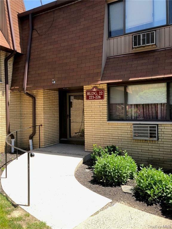 Property Photo:  222 Richard Court  NY 10970 