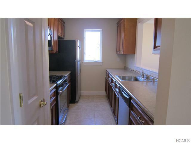 Property Photo: 408 Tondo Circle NY 10926