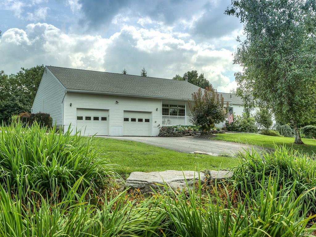12 Distillery Road  Warwick NY 10990 photo
