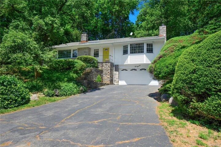 190 Altamont Avenue  Tarrytown NY 10591 photo