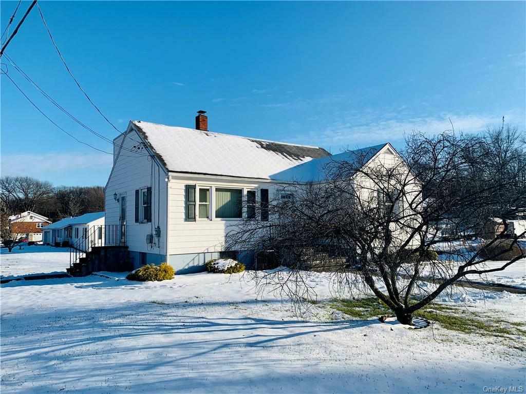 Property Photo:  45 Dalfonso Road  NY 12550 