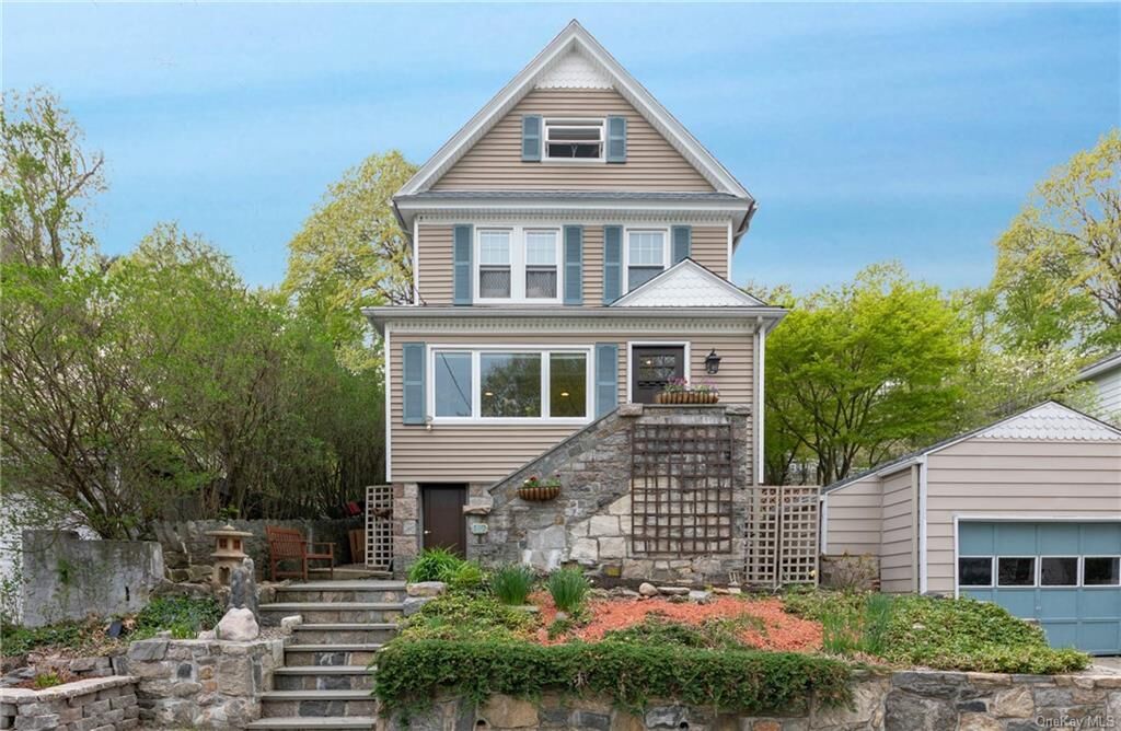 Property Photo:  149 James Street  NY 10706 