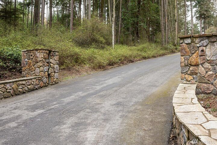 Property Photo: 9999 Harrington Rd WA 98239