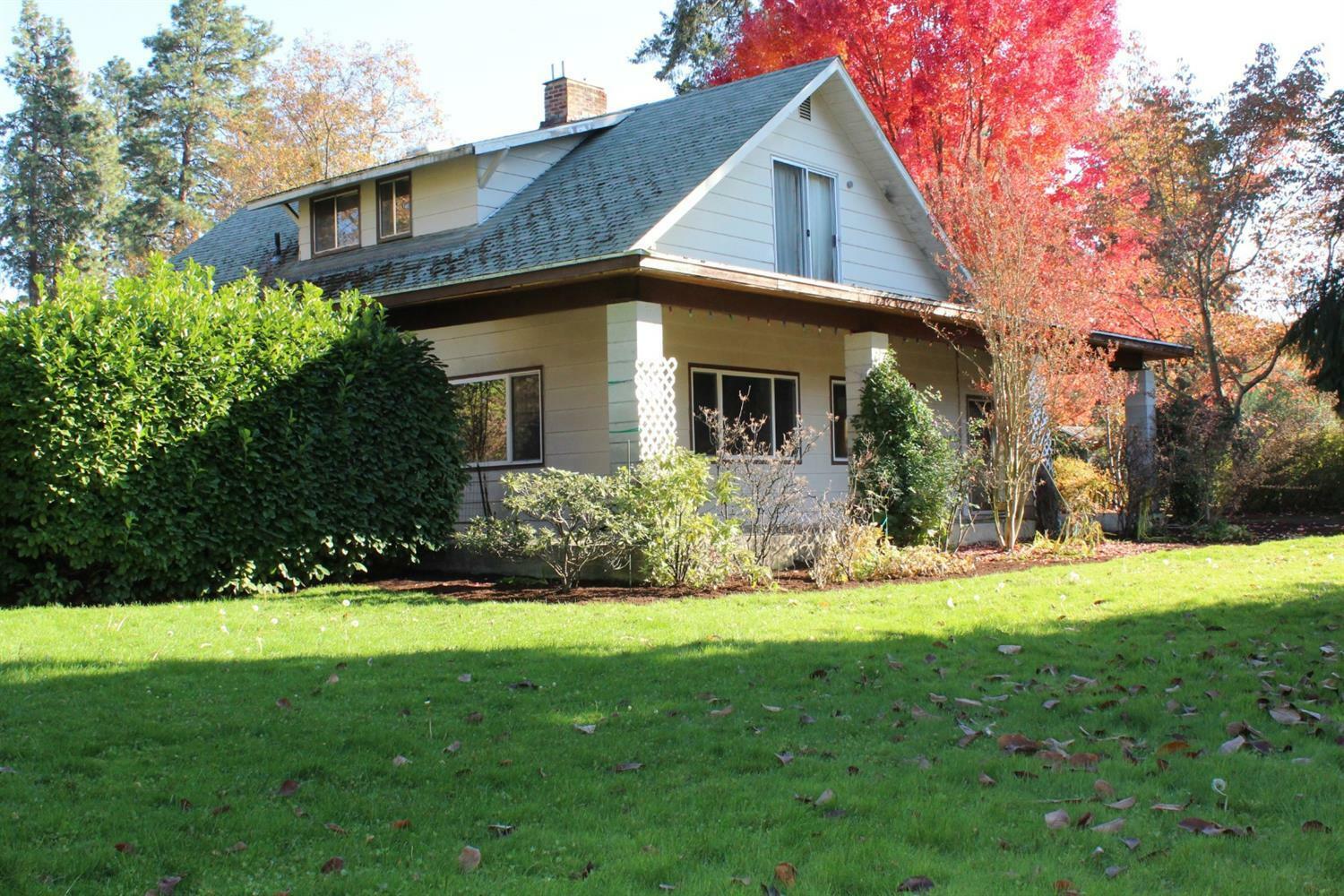 Property Photo:  67 Perrydale Avenue  OR 97501 