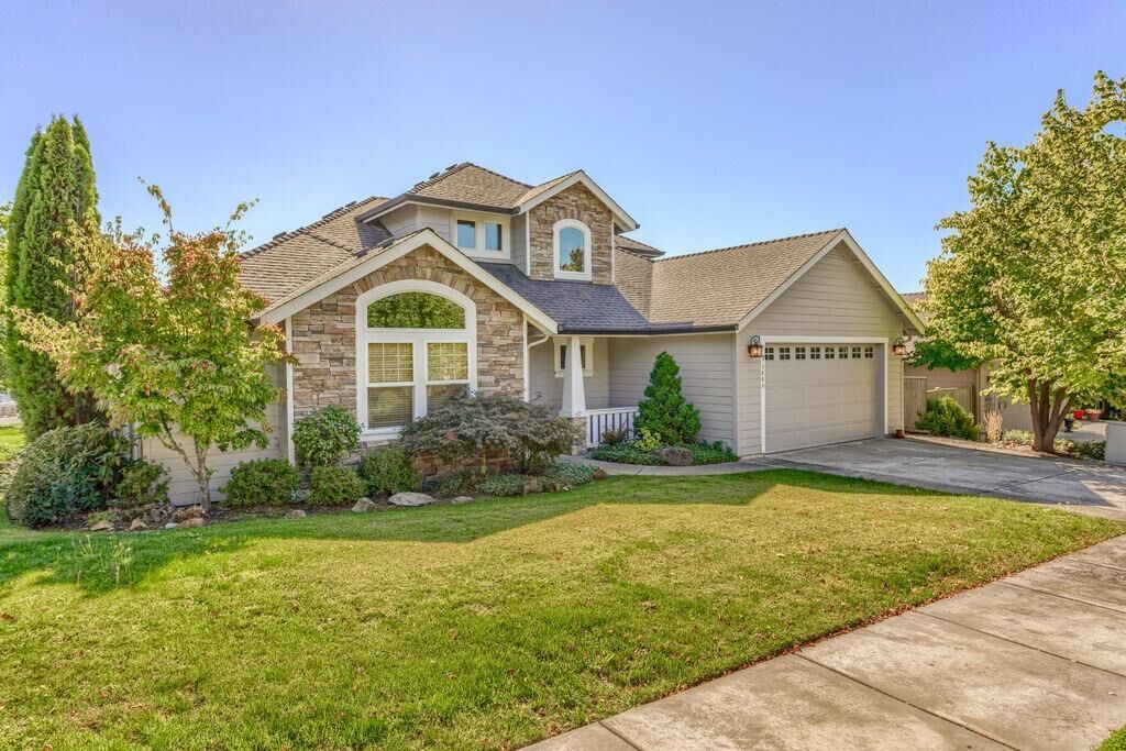 Property Photo:  3880 Crystal Springs Drive  OR 97504 