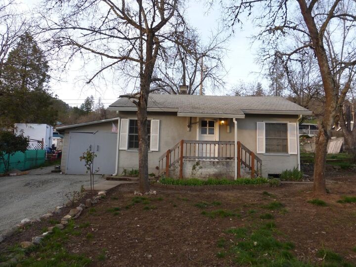 243 Fourth Avenue  Gold Hill OR 97525 photo