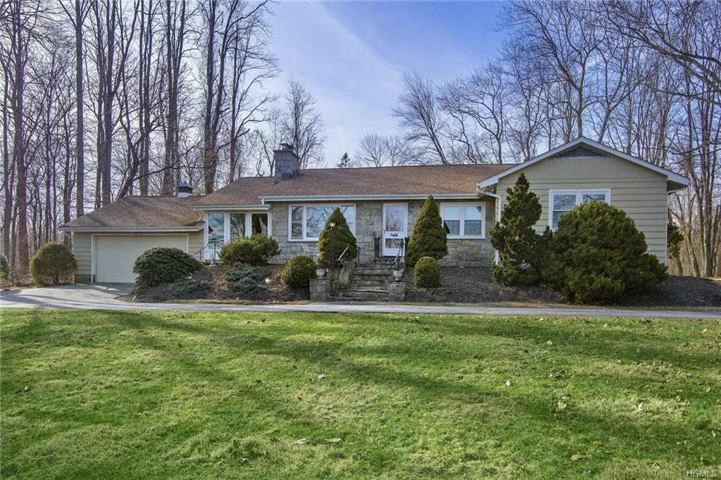 Property Photo: 3 Meadow Park Road NY 10505