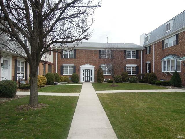 Property Photo: 20 Milford 7E NY 10901