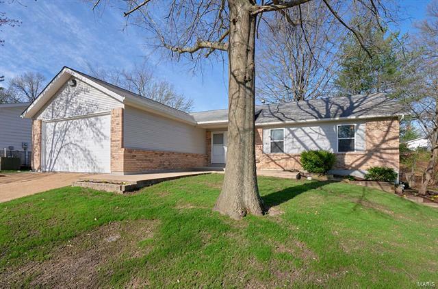 Property Photo: 1145 Derbyshire 63021