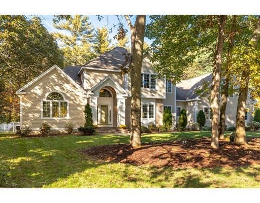 Property Photo: 8 N White Pine Ln MA 02048