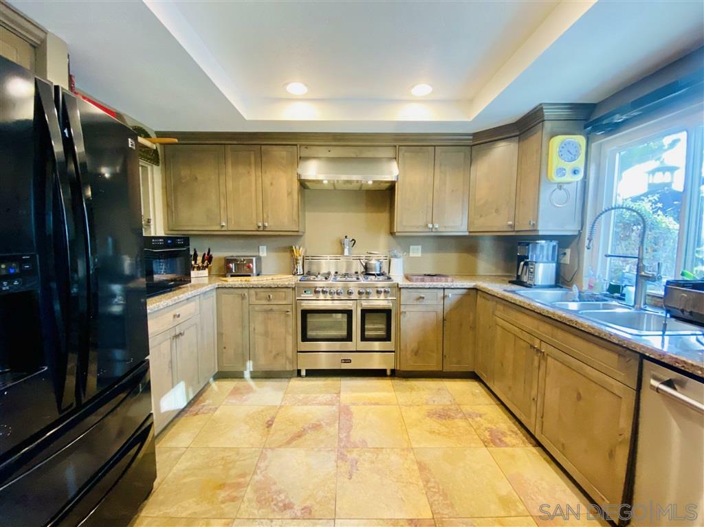 Property Photo:  14968 Conchos Drive  CA 92064 