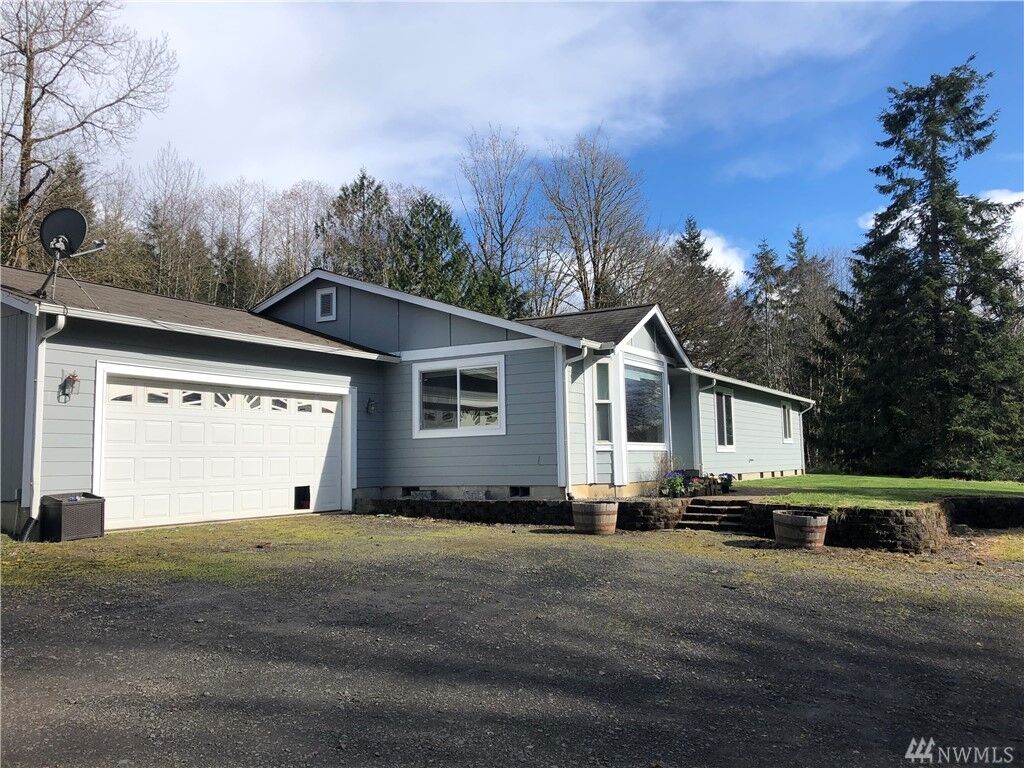 Property Photo: 426 Sightly Road WA 98649