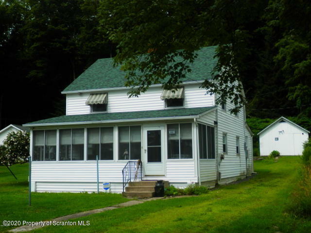 Property Photo:  224 W Shore Dr  PA 18436 