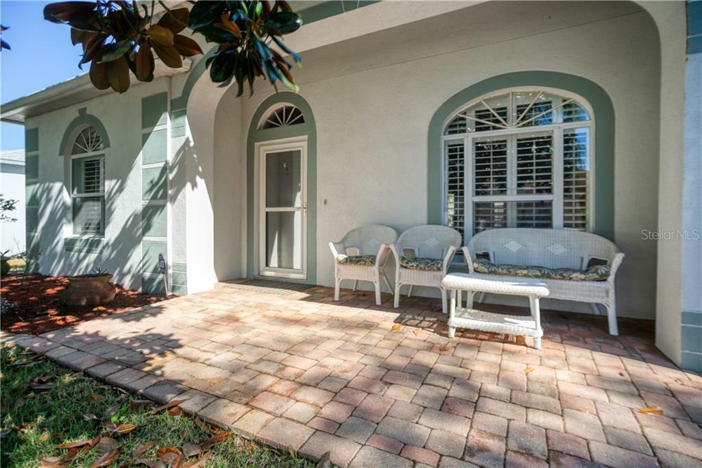 Property Photo:  439 Knightswood Drive  FL 32712 