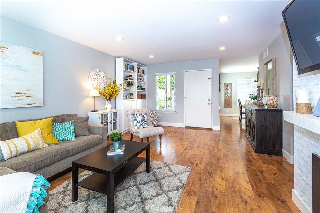 Property Photo:  24412 Ardisa  CA 92692 