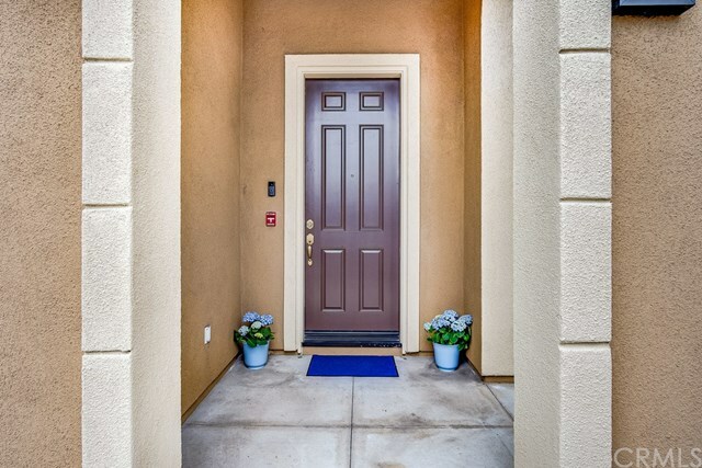 Property Photo:  501 S Anaheim Boulevard  CA 92805 