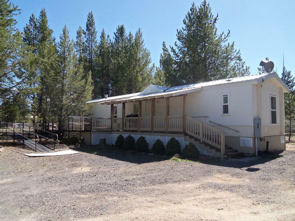 Property Photo: 11411 Fernwood Place OR 97739
