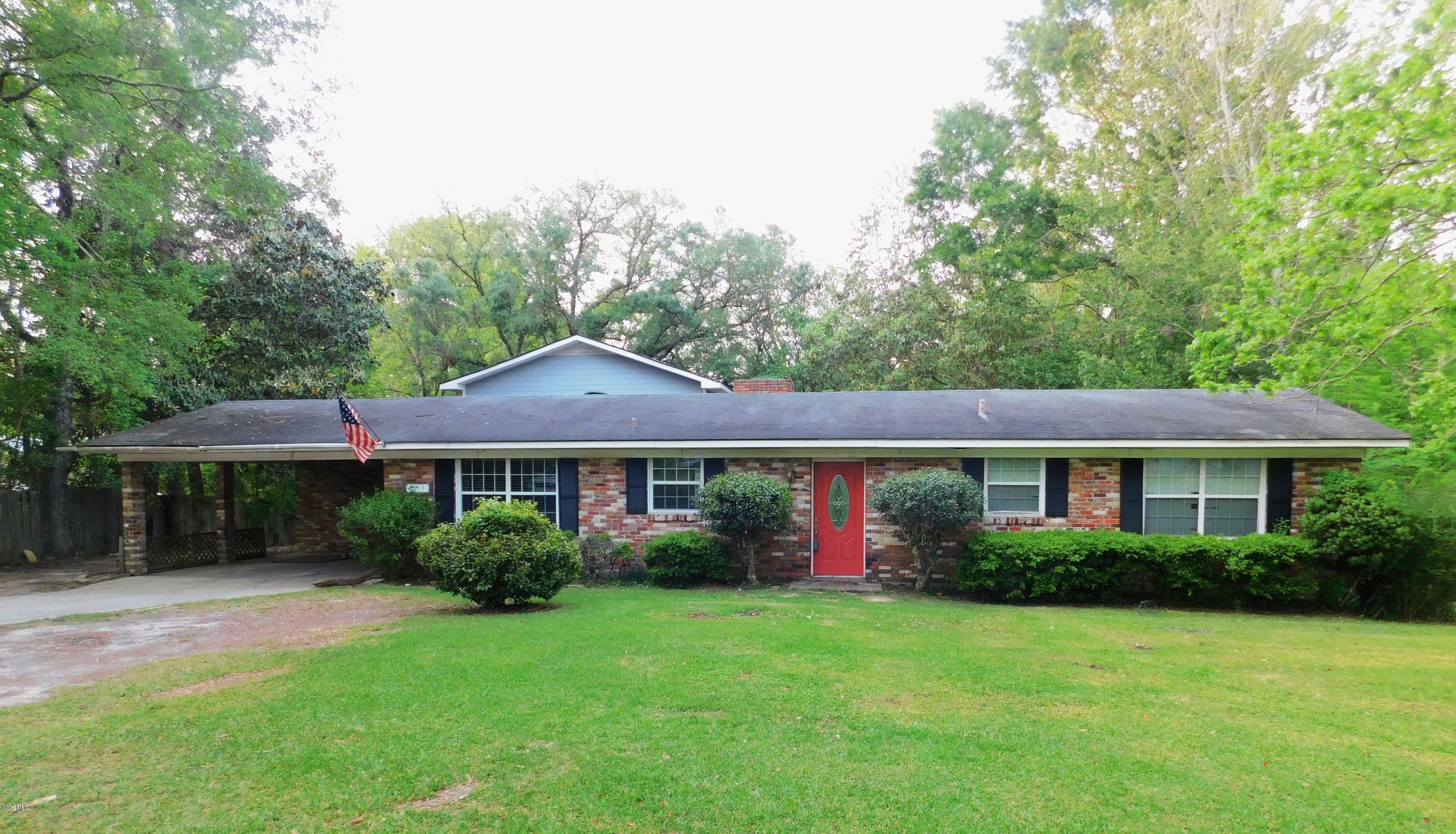 Property Photo:  3019 Dantzler Street  MS 39563 