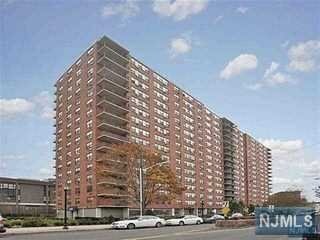 Property Photo:  500 Central Avenue 816  NJ 07087 