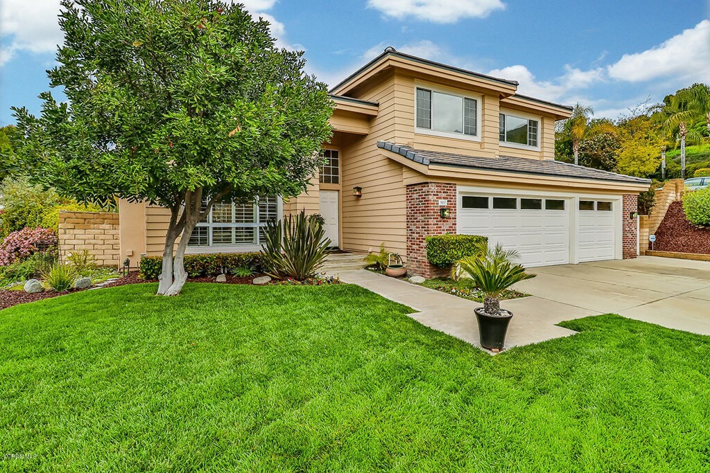 Property Photo:  1617 Shadow Oaks Place  CA 91362 