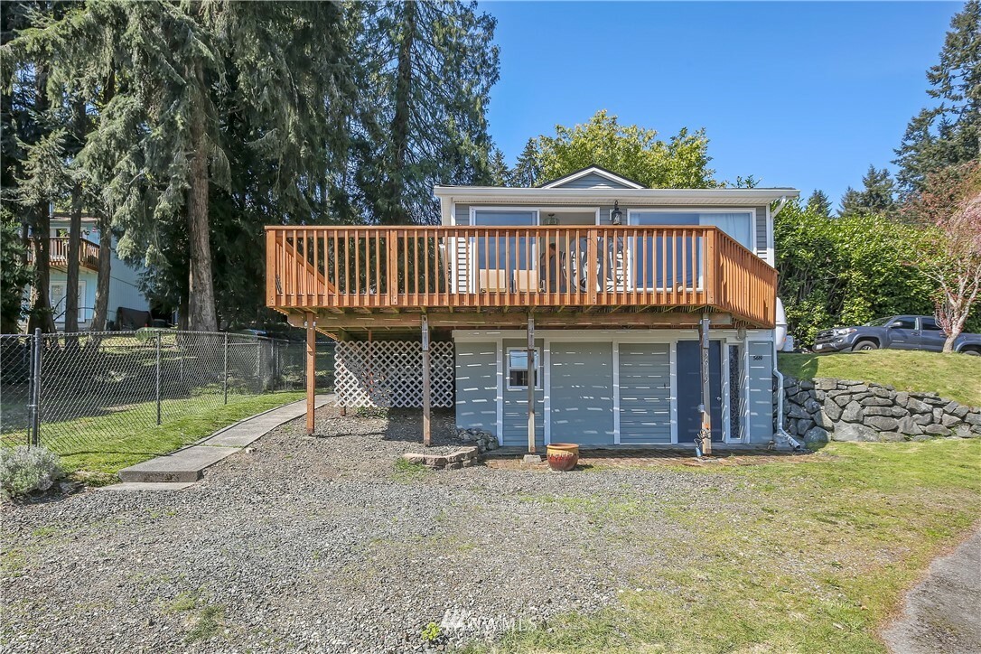 5619 NE Oceanview Boulevard  Bremerton WA 98311 photo