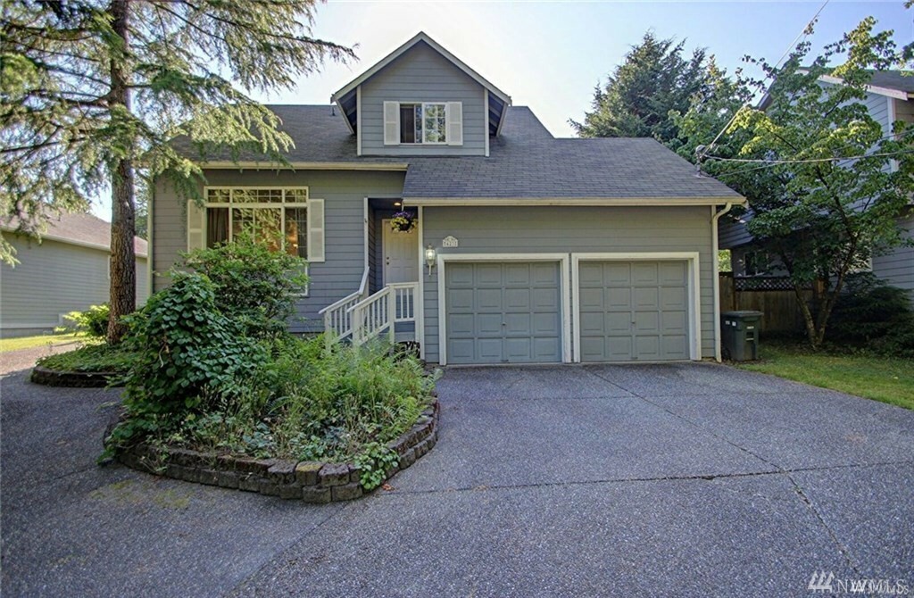 Property Photo:  423 Cain Lake Rd  WA 98284 