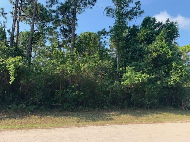 Property Photo: 17640 68th Street N FL 33470