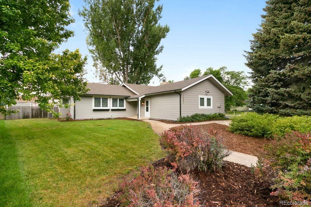 Property Photo: 1001 Camelot Circle CO 80525