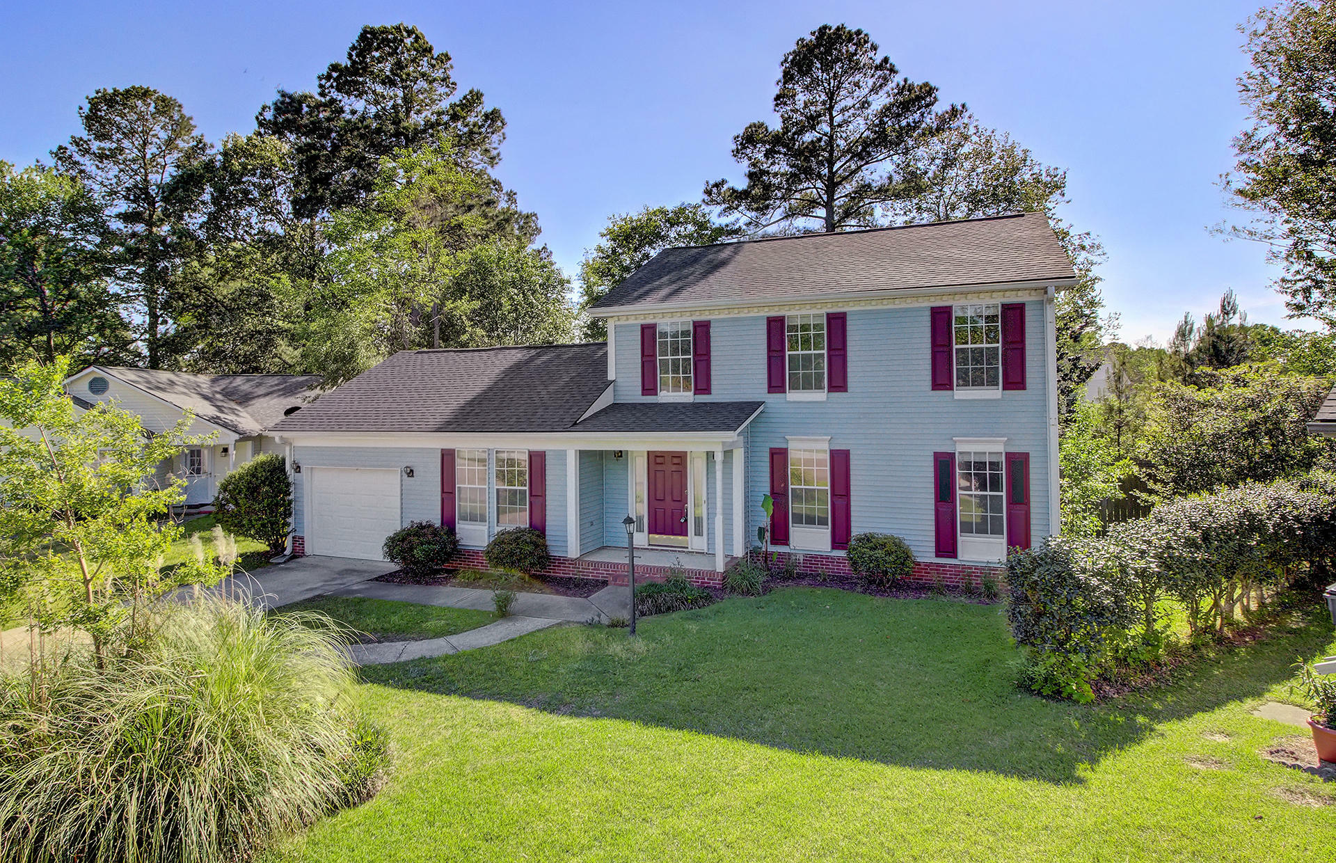 Property Photo:  205 Lynton Court  SC 29445 