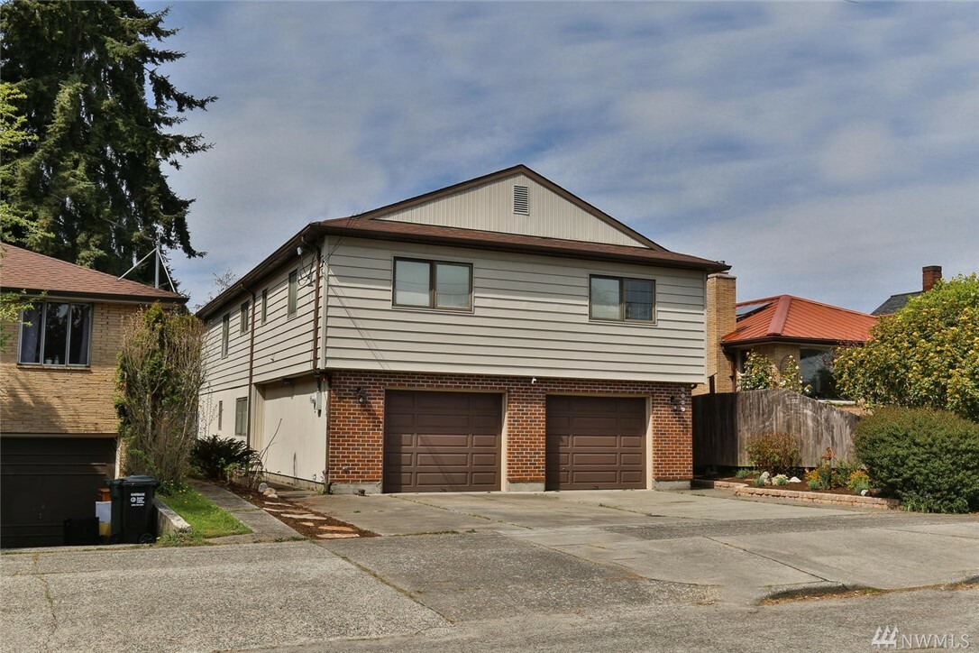 8059 25th Ave NW  Seattle WA 98117 photo