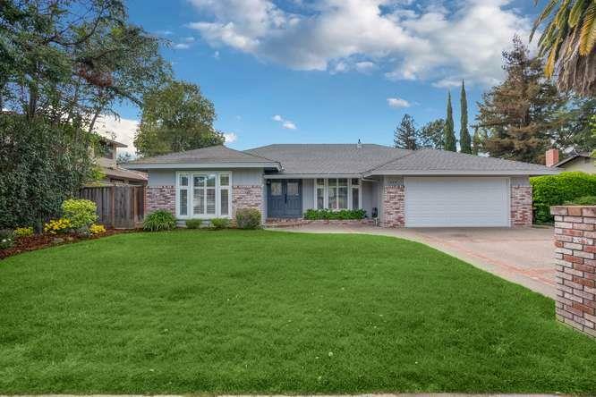 Property Photo:  1624 Fallen Leaf Lane  CA 94024 