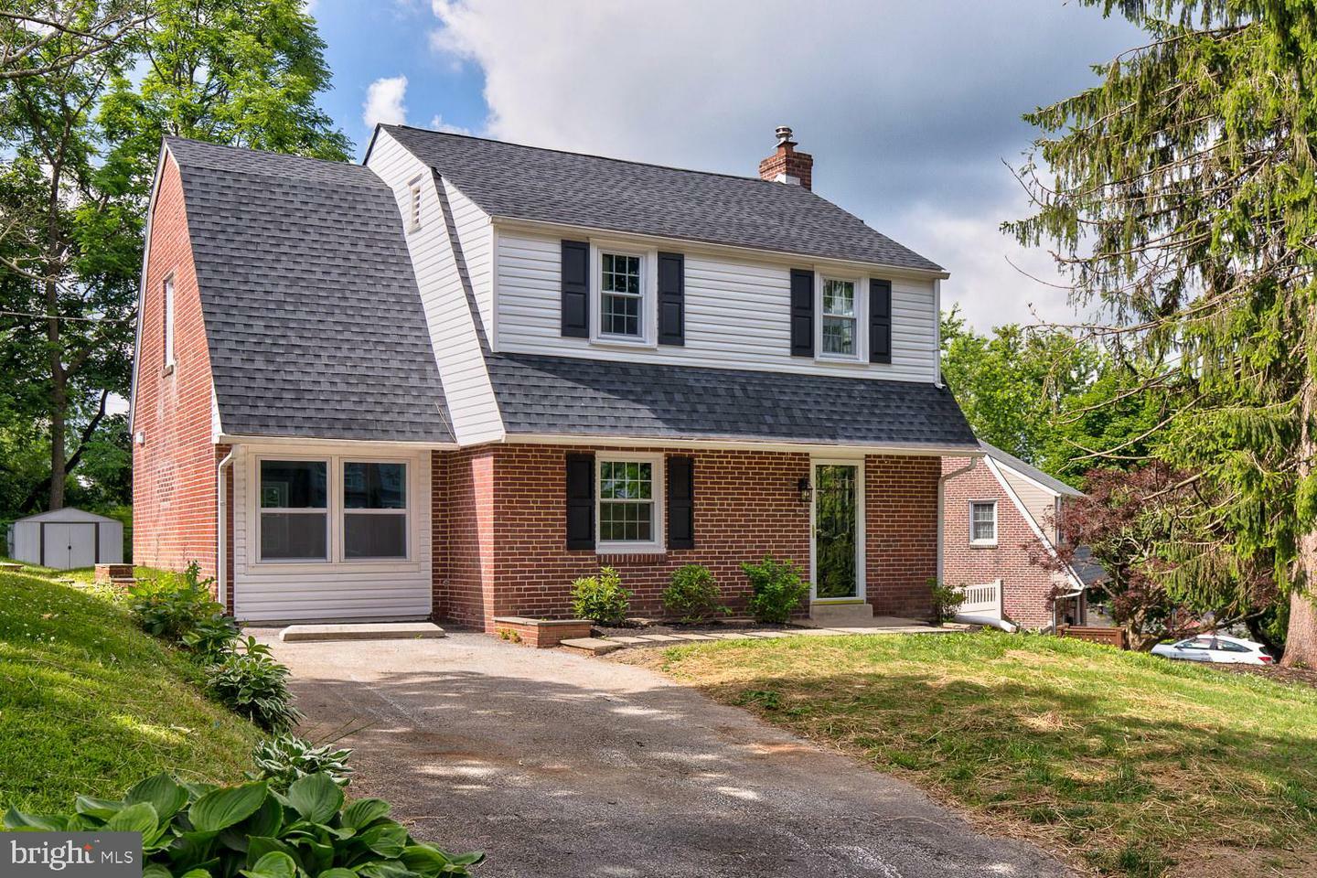Property Photo: 420 W State Street PA 19063