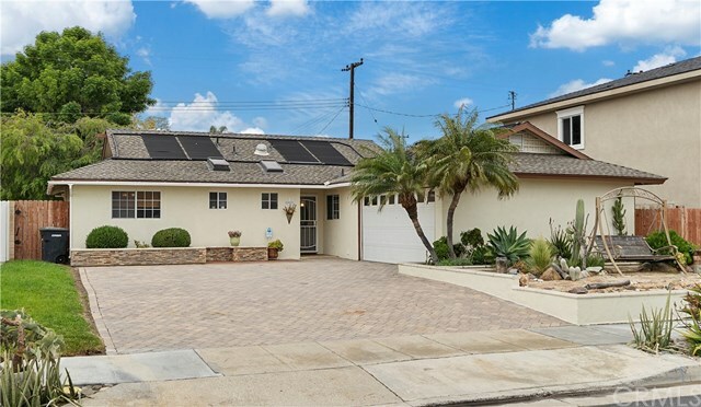 Property Photo:  2927 E Walnut Avenue  CA 92867 