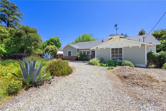 Property Photo: 22856 Oxnard Street CA 91367