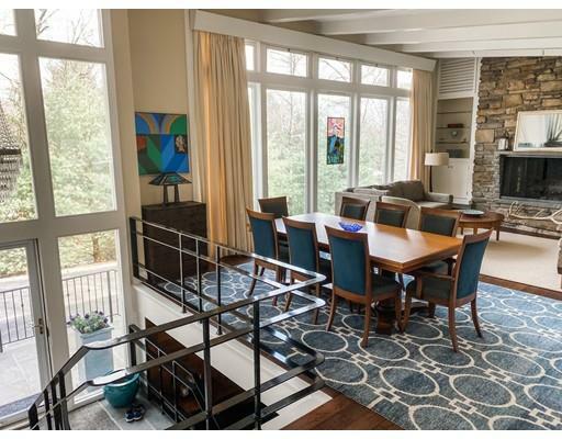 Property Photo: 12 Old Brook Dr MA 01609
