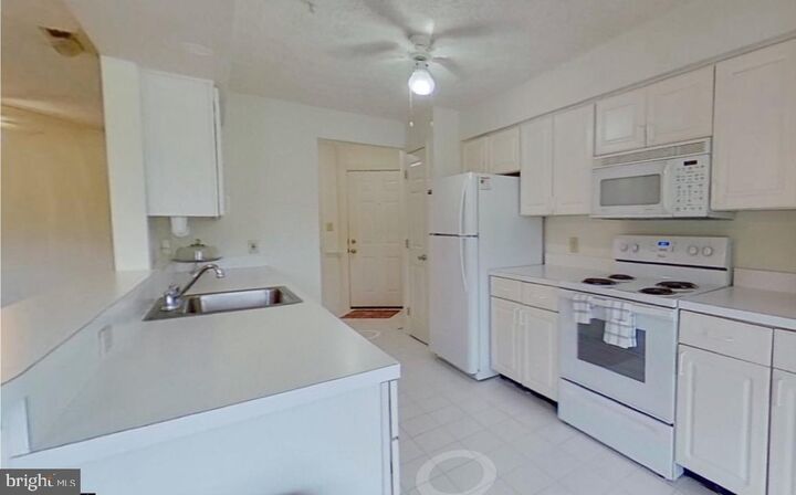 2406 Forest Edge Court 201  Odenton MD 21113 photo