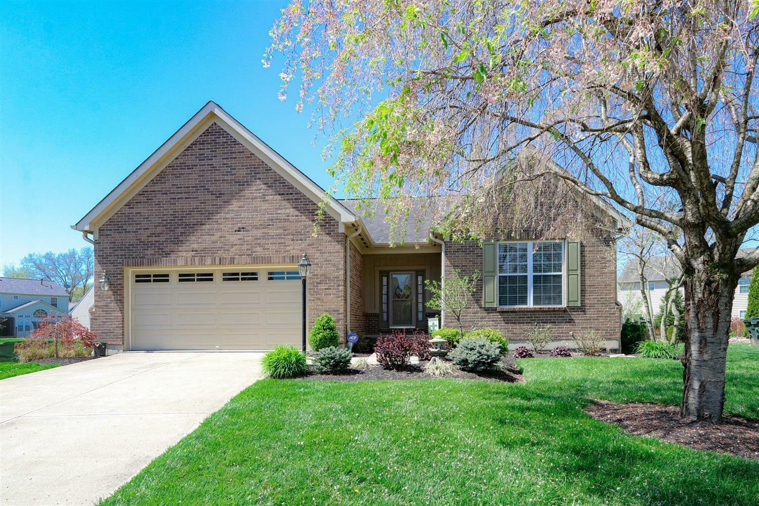 Property Photo:  6967 Cottonwood Ct  OH 45039 