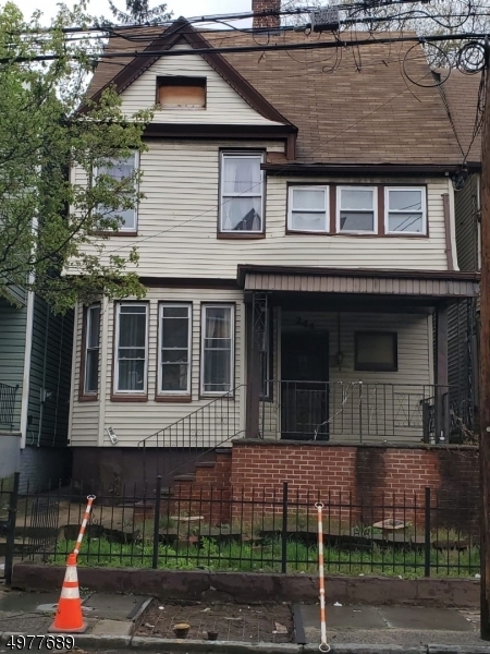 Property Photo:  244 N 6th St  NJ 07107 